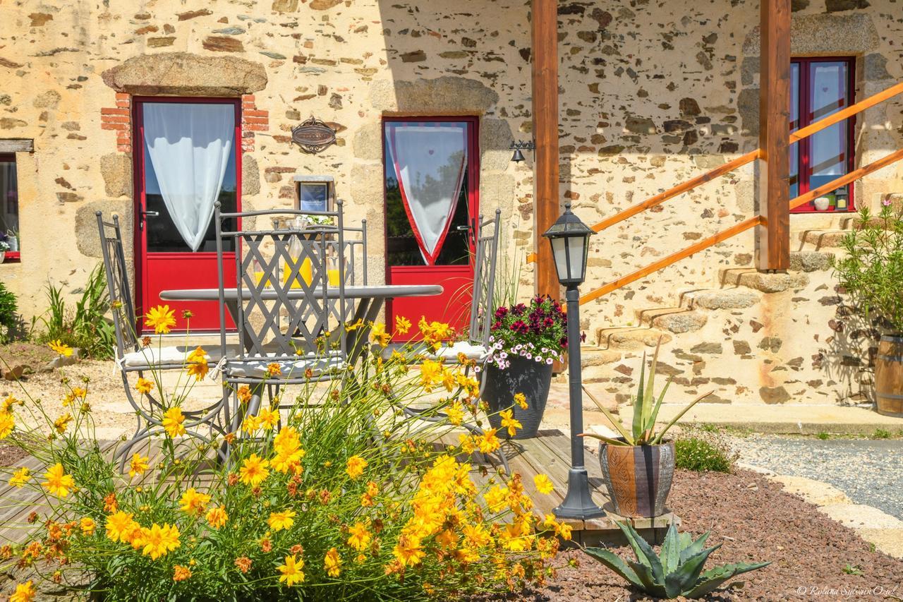 Bed and Breakfast Domaine de La Courillère Le Boupère Esterno foto